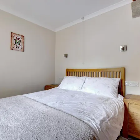 Weavers View Holiday home Cowling