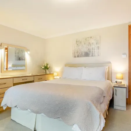 بيت للعطل 2 Bed In Oc-ds238