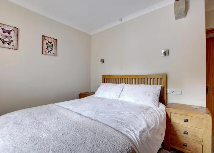 Hébergement de vacances 2 Bed In Oc-ds238 Cowling